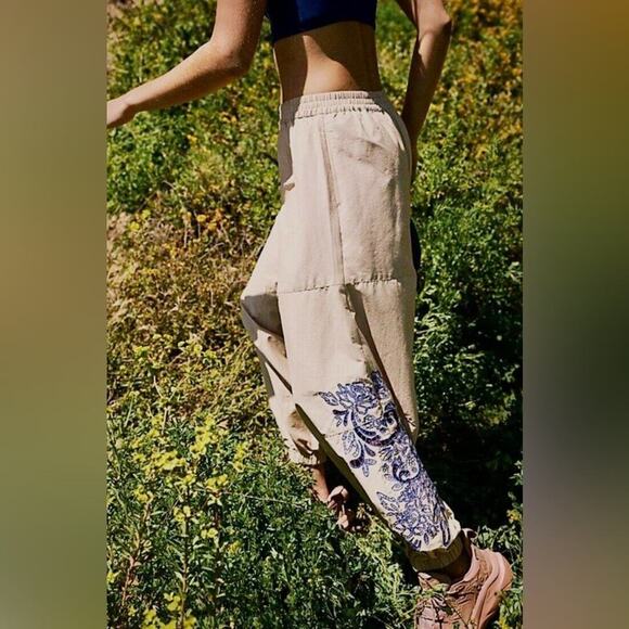 Free People Baller Embroidered Pants. NWOT - Picture 3 of 11